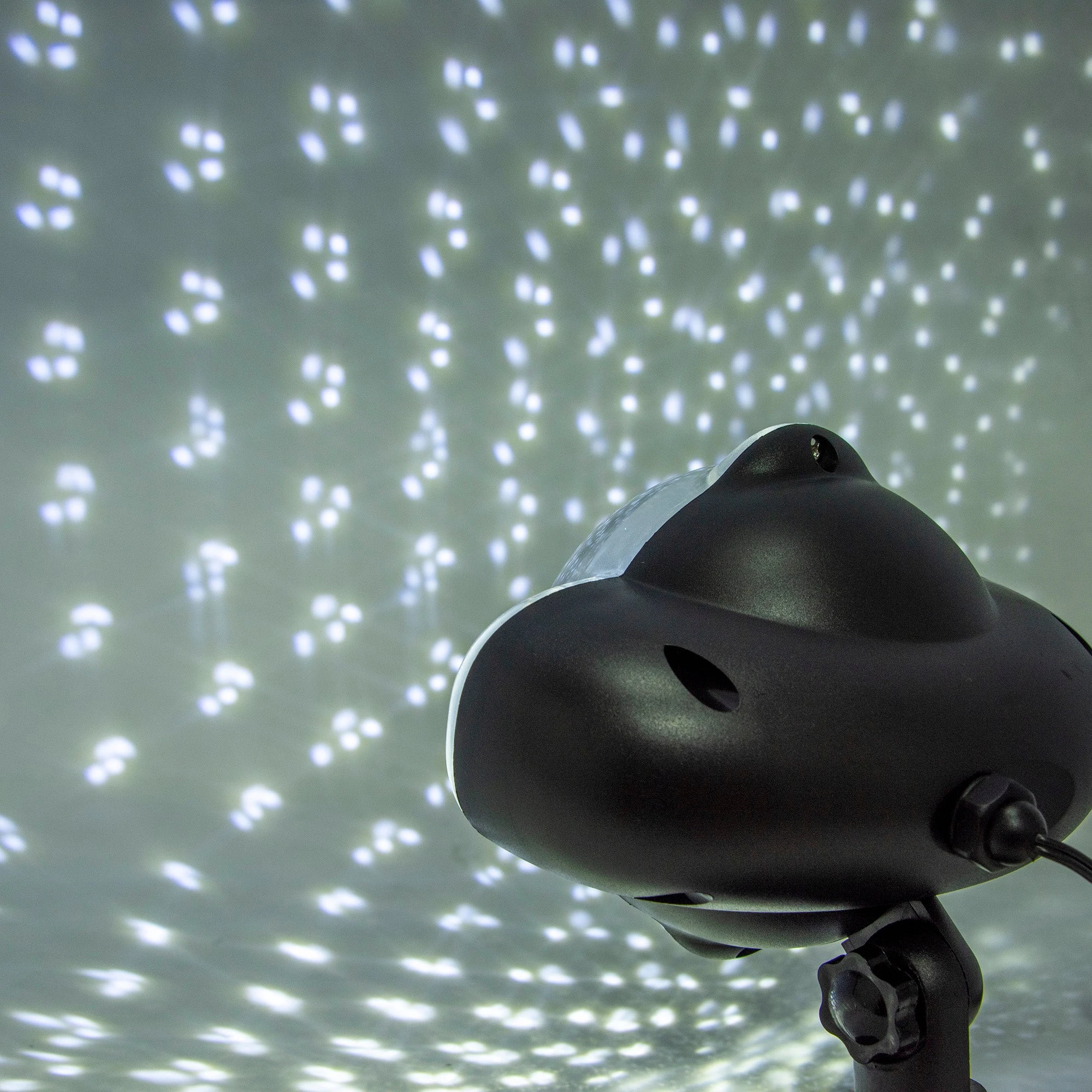 Coupon ๐ UK ๐ Christmas World LED Snowfall Projector ๐ 3 Coupon ๐ UK ๐ Christmas World LED Snowfall Projector ๐ - Image 3